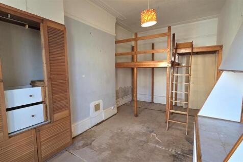 Studio room