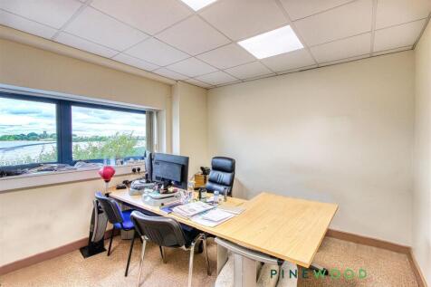 Communal meeting Room