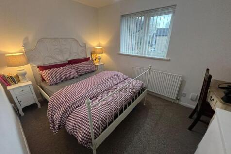 WhatsApp Image 2025-12-05 at 15.33.01 (3).jpeg