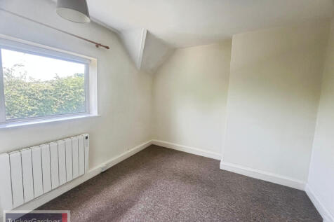 Woburn Place, Duxford, CB22 4QJ photo 4