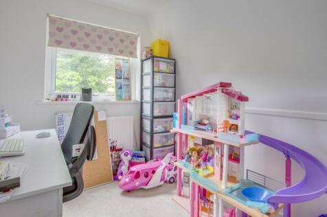 9 Rook Road, HP10 0PY (LOW RES)-9