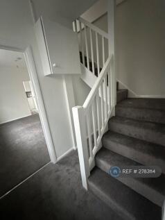 Landing/Stair Case. 