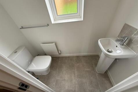 21 Epping Drive, Hampton photo 5