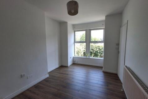 Harehills Lane, Leeds, LS8 photo 3