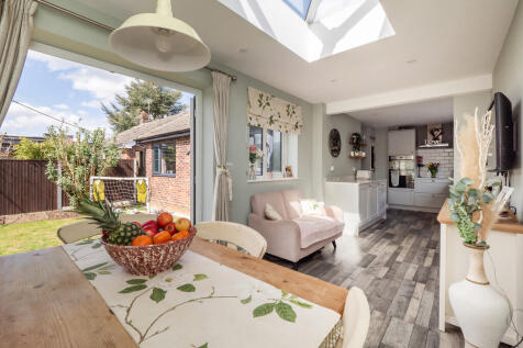 9LittleSnoringRoa...