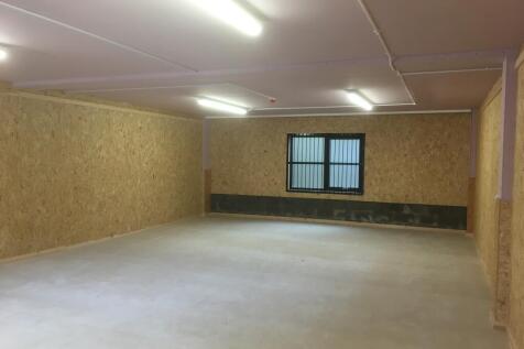 Storage unit interio