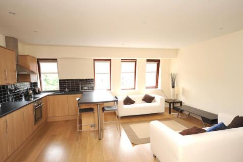 Lounge/Kitchen