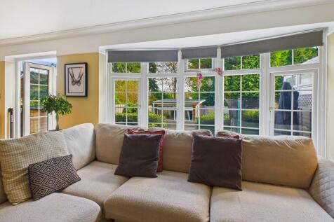 CAM05068G0-PR0059...