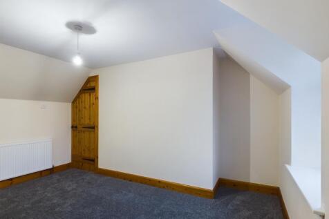 CAM03185G0-PR0066-STILL020