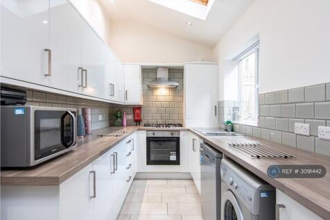 6-bed terraced on Cottesmore Road, Nottingham, NG7, £4,160/mo