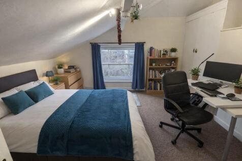 bed 5.jpg