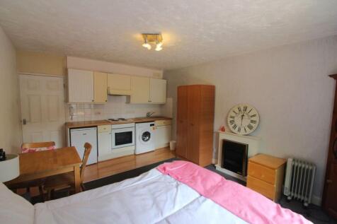 Tavistock Court, Nottingham photo 4