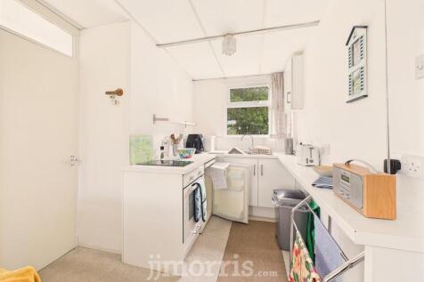 Lounge/Kitchen Area (Open plan)