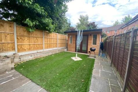 12 lowfeild garden.jpg