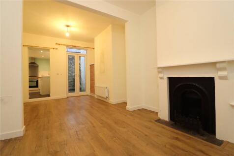 9, Sunny Bank, Barnstaple, Devon, EX32 photo 4