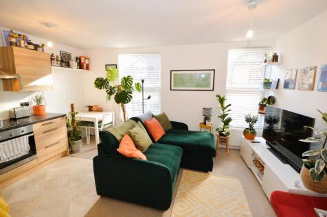 Living room/kitchen