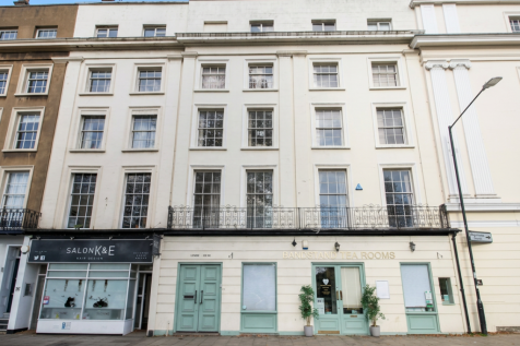 9-bed terraced on 21 Dormer Place, Leamington Spa, £4,725/mo