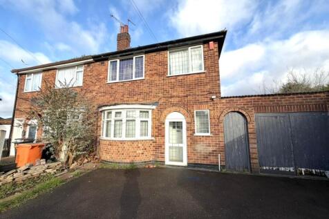 Three Bedroom Semi Detached House on Brancaster C