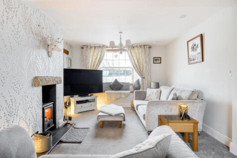 1382745-6-6936ff2...