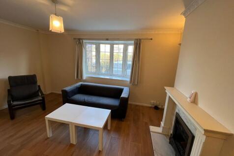 Buttfield Close, Dagenham, London, RM10 photo 3