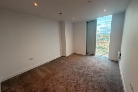 Crown View, Dantzic Street, Manchester photo 5