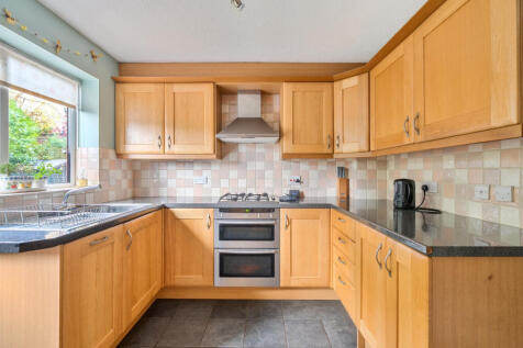 1373027-13-6904c1...