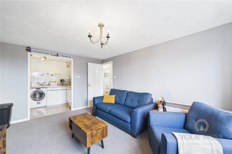 Hirondelle Close, Duston, Northampton, NN5 photo 3