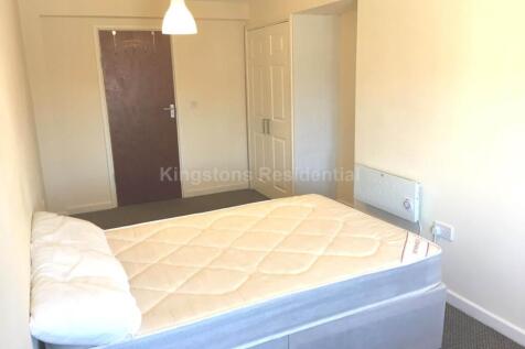3 Bedroom Flat at Miskin Street, Cathays, Cardiff, CF24 4AP photo 5