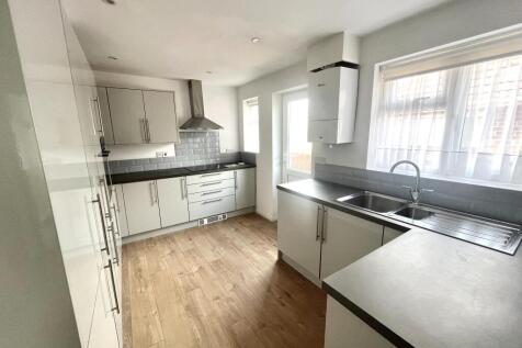 St James Road, West End, Southampton, SO30 photo 3