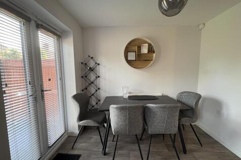 Sleaford Road. Knowsley. L14 photo 4