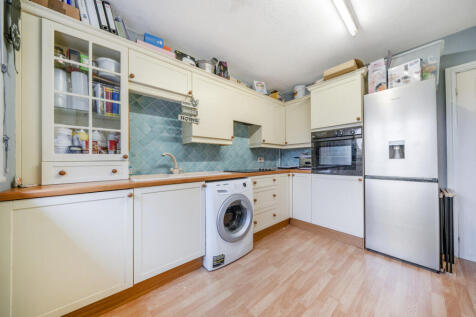 -68f25c72ba22a-l-1369228-3-68f12be7d8642