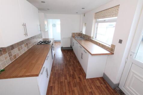 Kitchen (Main)