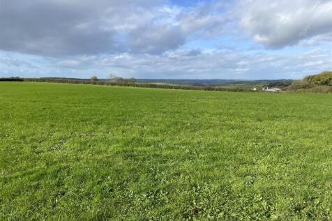 LOT 2 - GUIDE PRICE £185,000