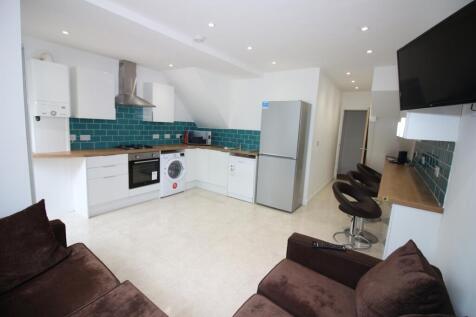 7-bed terraced on Cranbrook Street, Cathays, £3,675/mo