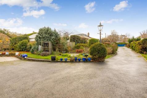 A07 - Southway Headland Road, Torquay - 251203.jpg