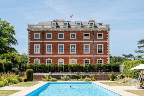 Residents Pool