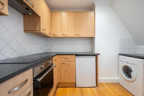 kitchen (3).jpg