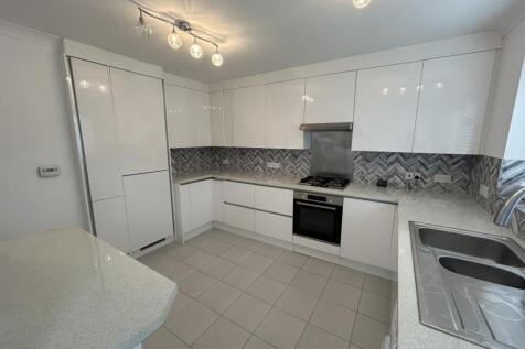 Rayner Rd, Colchester, CO2 9AE photo 5