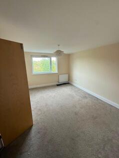 Hammonds Drive, Fengate, Peterborough photo 4