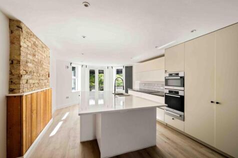 Shorncliffe Road, Folkestone photo 3