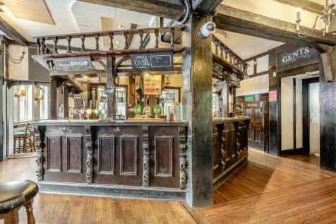 8702581-interior14.jpg