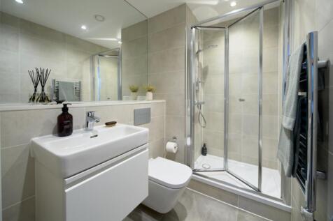 2 Bed - Image 8