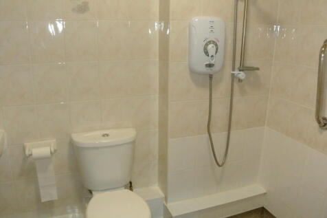 Lowes Court, Lowesway, Thornton Cleveleys, Lancashire photo 3