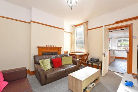 47 Brighton Terrace Road, Crookes, S10 1NU photo 2