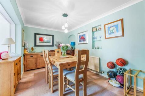 1.6 - dining room.jpg