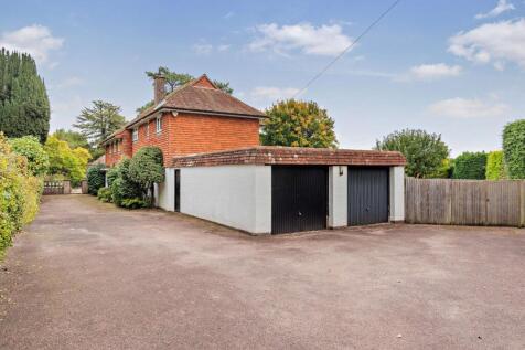 Garages &amp; Parking