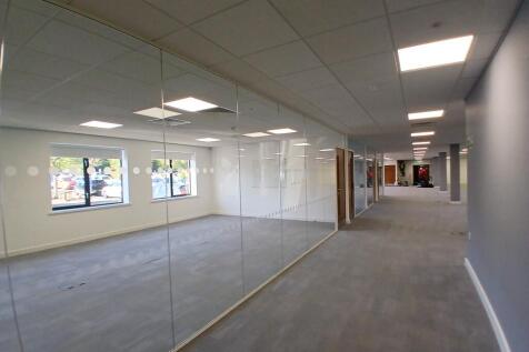 Office to rent Image 6
