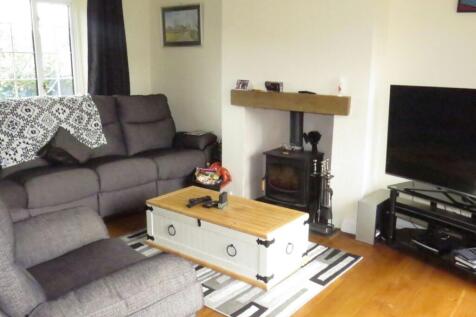 Lounge / Dining Room