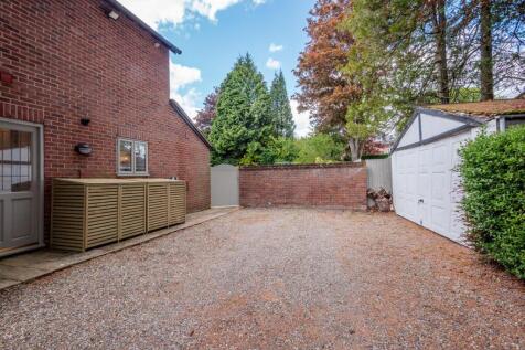 Driveway &amp; double garage