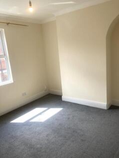 DONCASTER TERRACE, NOTTINGHAM NG2 2FL photo 5